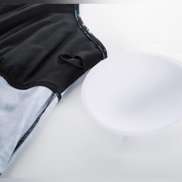 NWT - Hanna Nikole 2 Pieces Athletic Tankini Swimsuits with Shorts Sz 16W - Picture 6 of 10